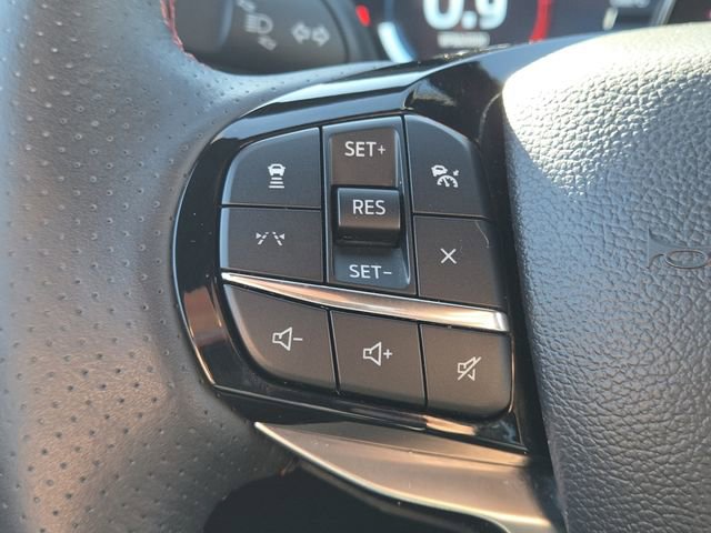 Used 2025 Ford Explorer ST-Line w/ ST-Line Street Pack AWD/4WD image 35