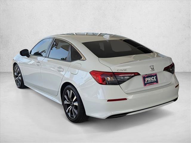 Used 2022 Honda Civic EX image 3