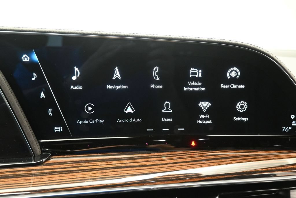 Used 2024 Cadillac Escalade ESV Premium Luxury AWD/4WD image 26