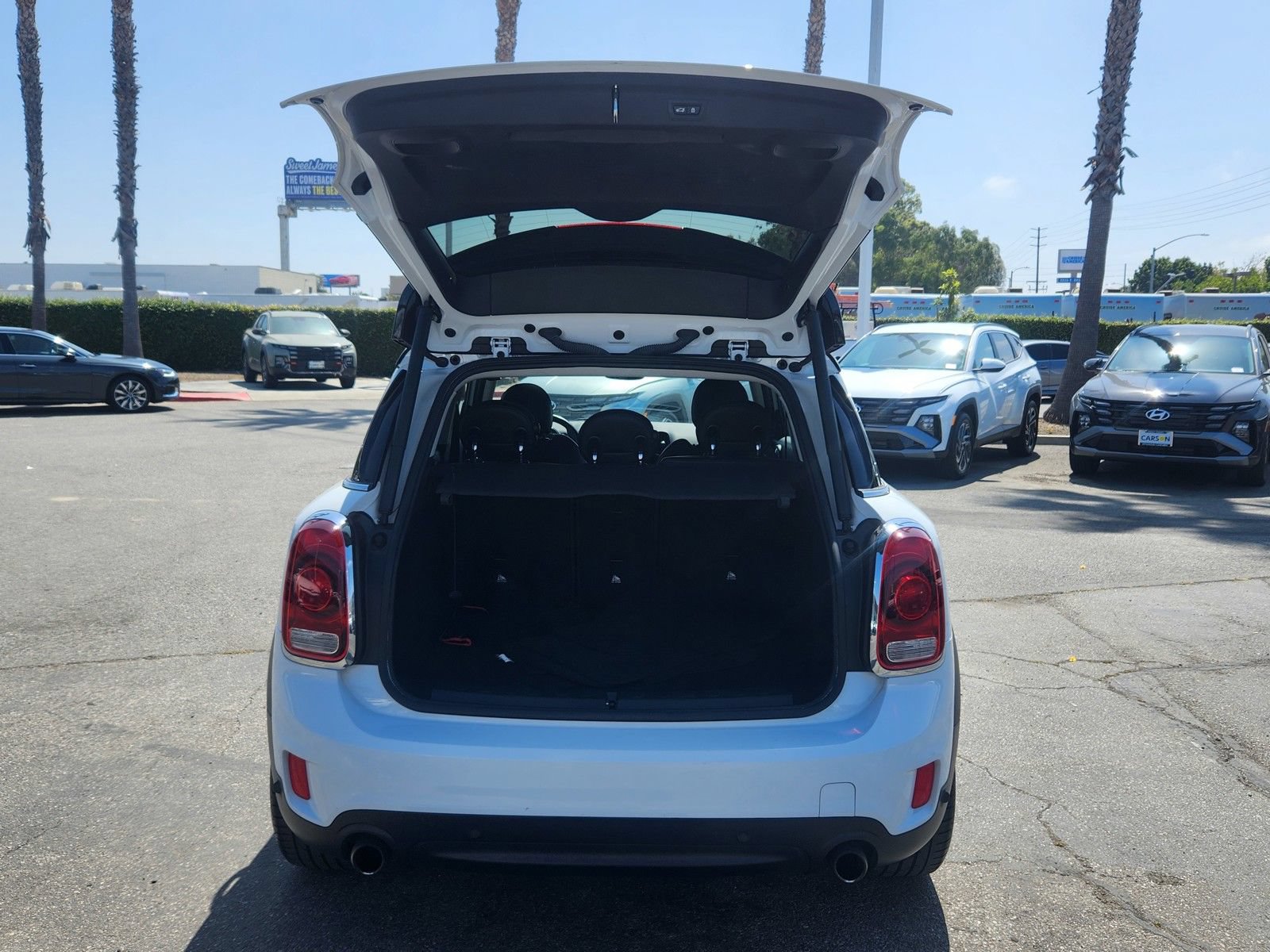 Used 2017 MINI Cooper Countryman S FWD image 10