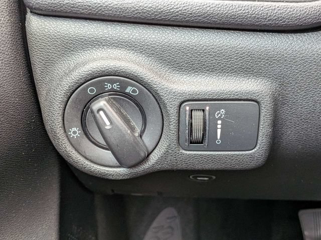 Used 2015 Dodge Dart SE w/ Convenience Group FWD image 26