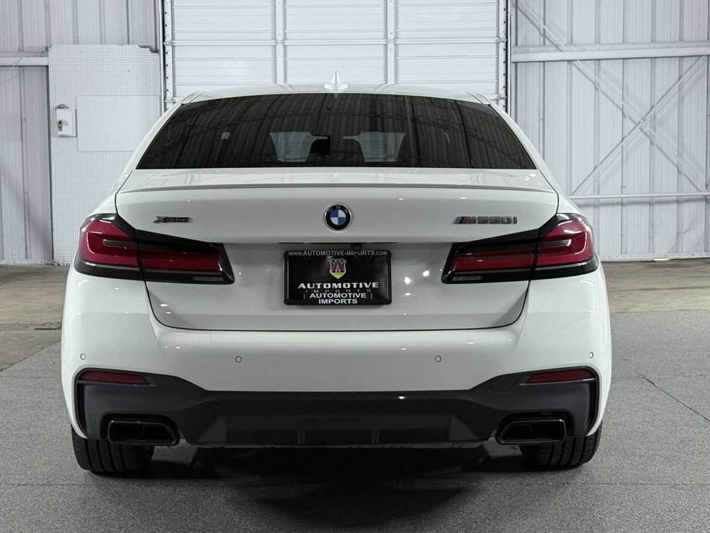 Used 2021 BMW M550i xDrive w/ Premium Package image 11