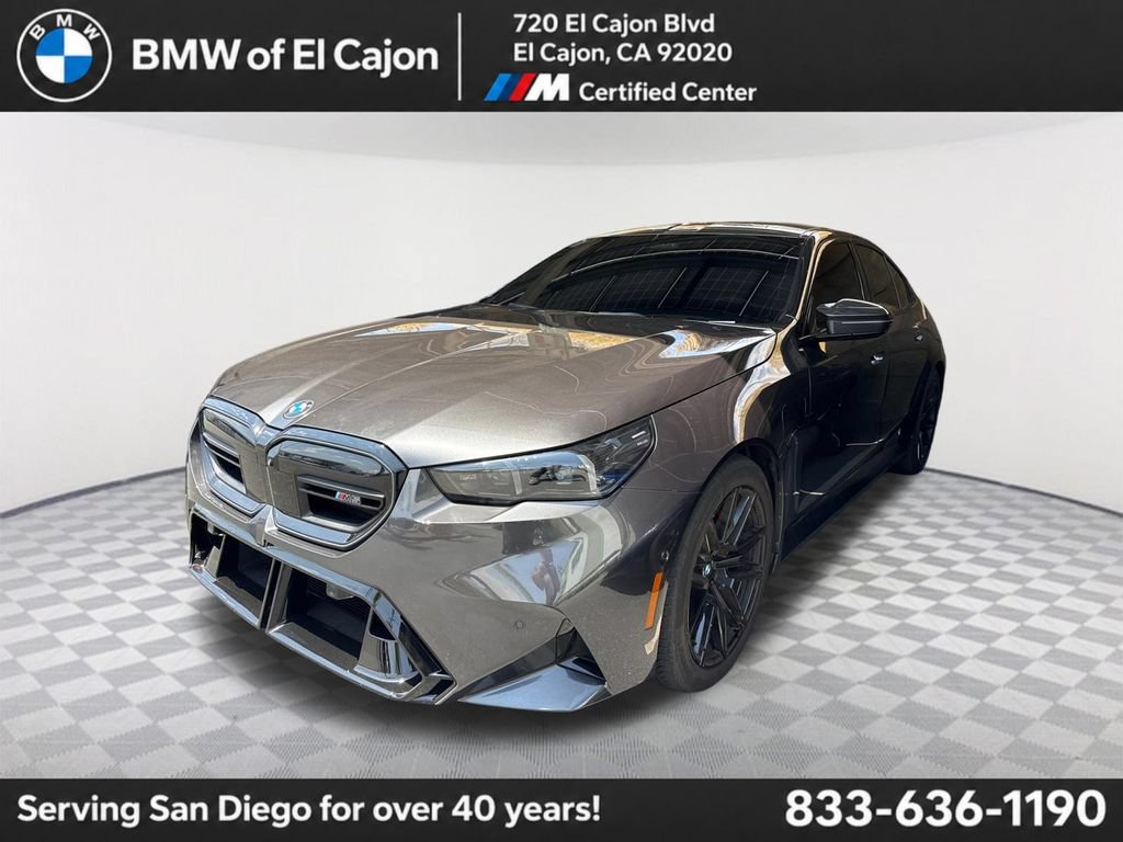 Used 2025 BMW M5 w/ Carbon Package AWD/4WD image 1