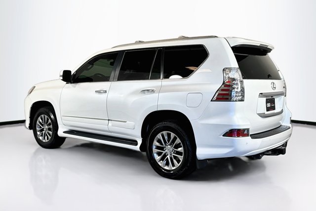 Used 2016 Lexus GX 460 Luxury AWD/4WD image 7