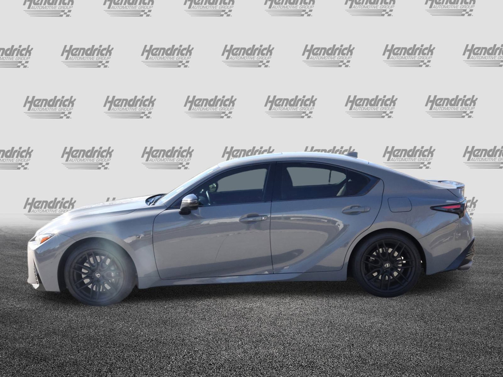 Used 2024 Lexus IS 500 image 6