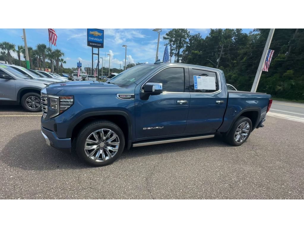 Used 2024 GMC Sierra 1500 Denali w/ Denali Reserve Package AWD/4WD image 6