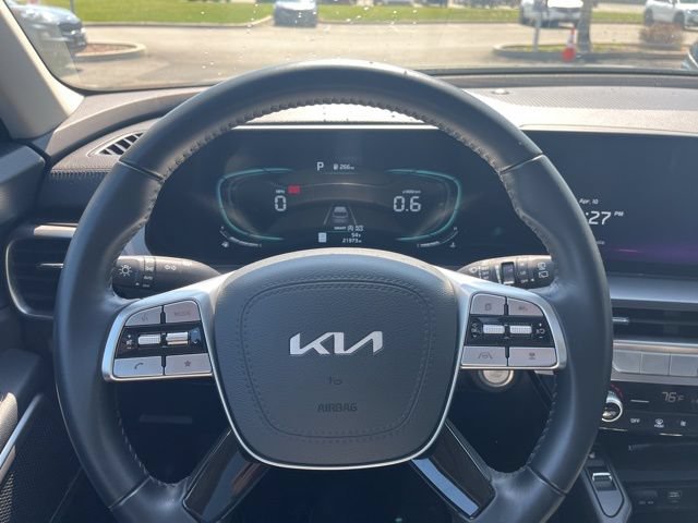 Used 2025 Kia Telluride S AWD/4WD image 48
