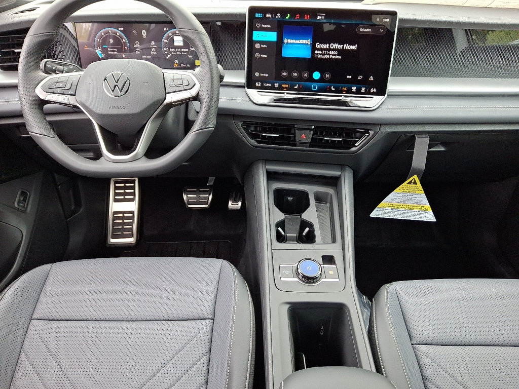 New 2026 Volkswagen Tiguan SE R-Line AWD/4WD image 10