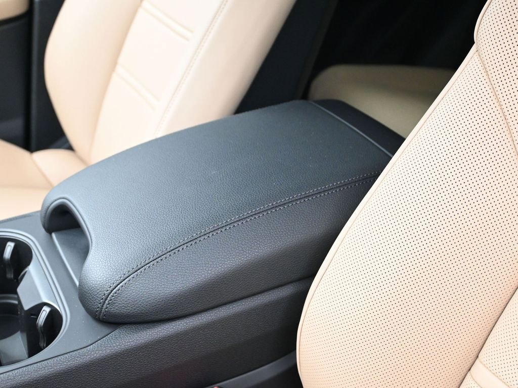 New 2026 Porsche Cayenne Coupe image 21