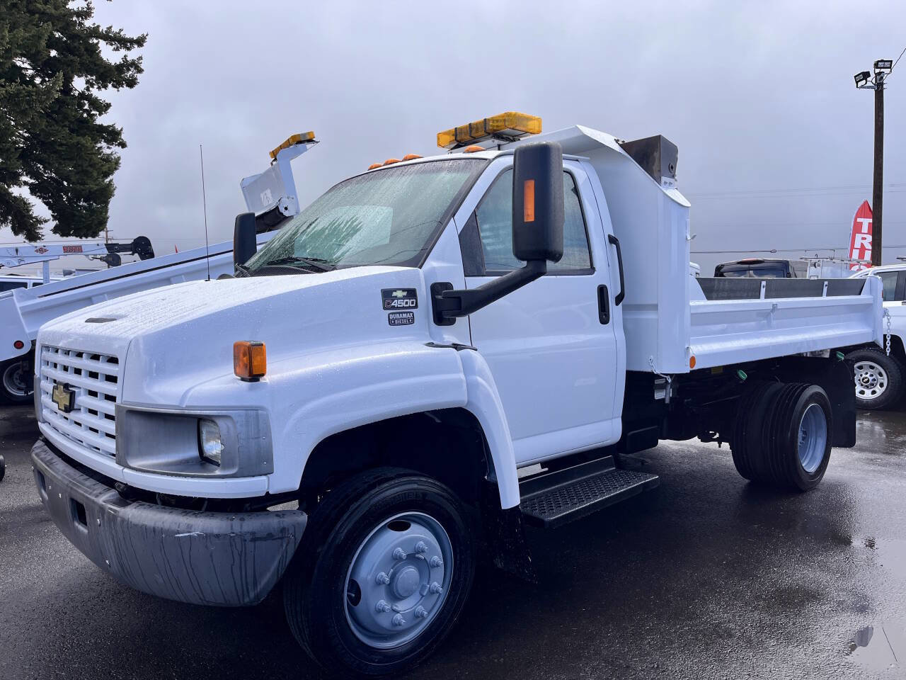 Used 2007 Chevrolet Kodiak C4500 2WD Regular Cab image 17