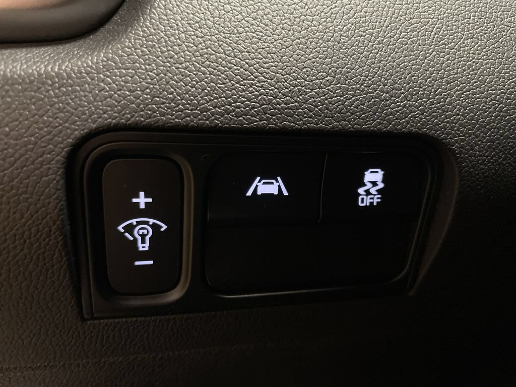 Used 2021 Kia Sorento LX FWD image 29