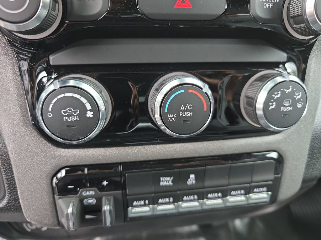 New 2026 RAM 2500 Tradesman w/ Chrome Appearance Group image 21