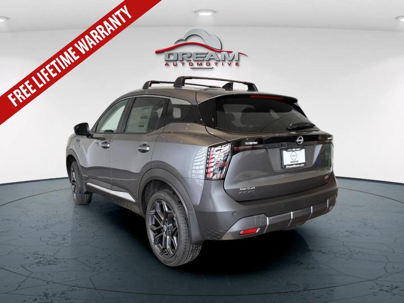 New 2026 Nissan Kicks SR w/ Cold Weather Package FWD image 6