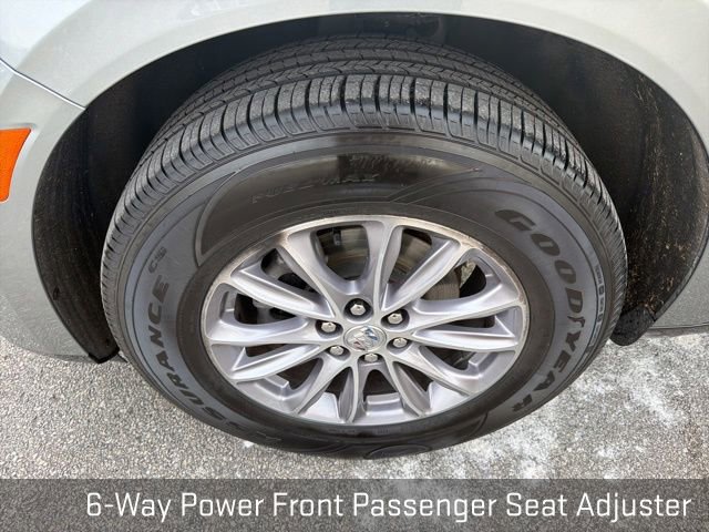 Used 2024 Buick Enclave Premium image 19