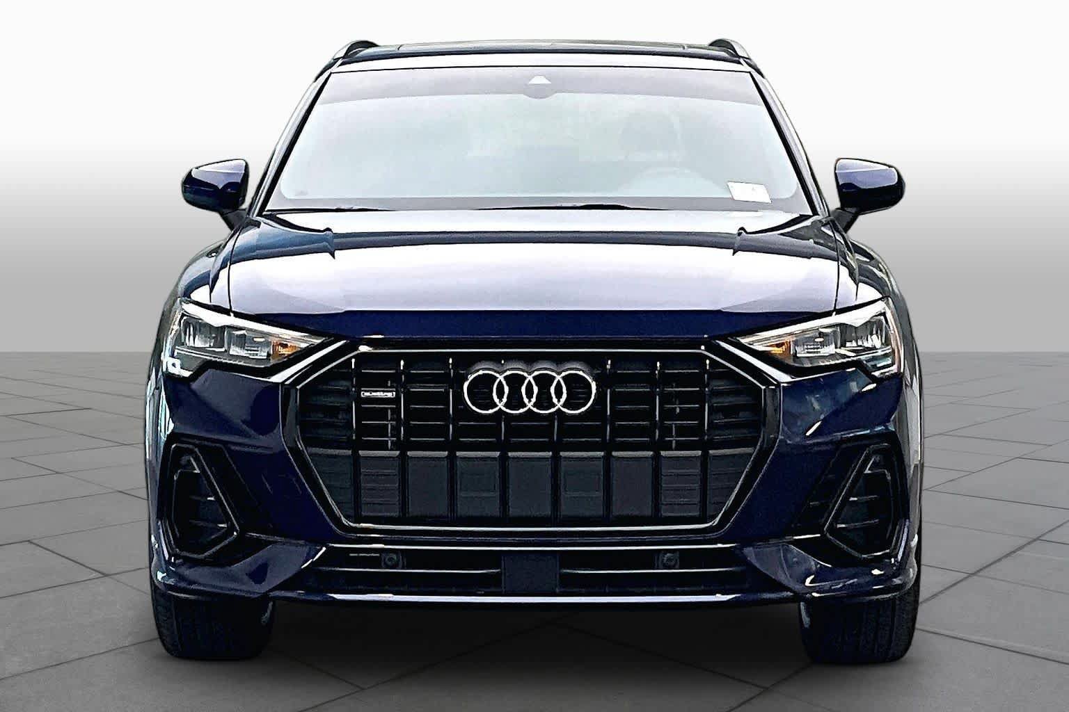 Used 2021 Audi Q3 2.0T Premium w/ Convenience Package AWD/4WD image 4