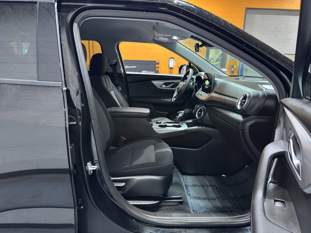 Used 2023 Chevrolet Blazer LT w/ Driver Confidence Package image 20