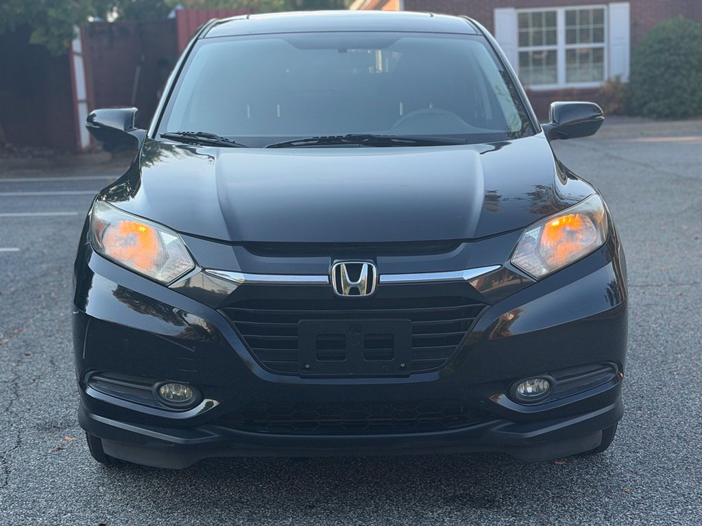 Used 2018 Honda HR-V EX image 8