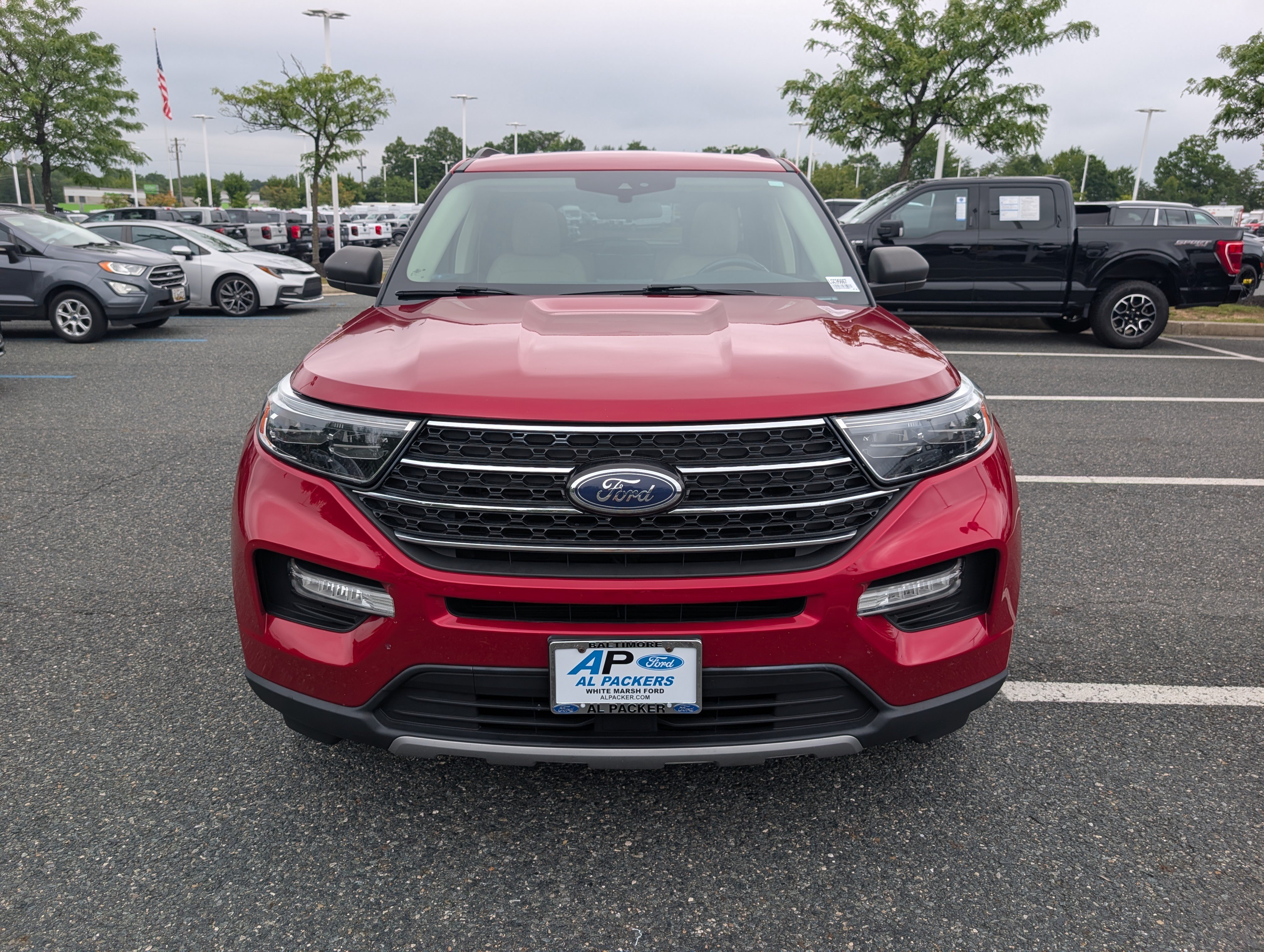 Certified 2020 Ford Explorer XLT w/ Equipment Group 202A AWD/4WD image 8
