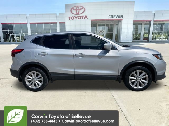 Used 2018 Nissan Rogue Sport S w/ S Appearance Package AWD/4WD image 6