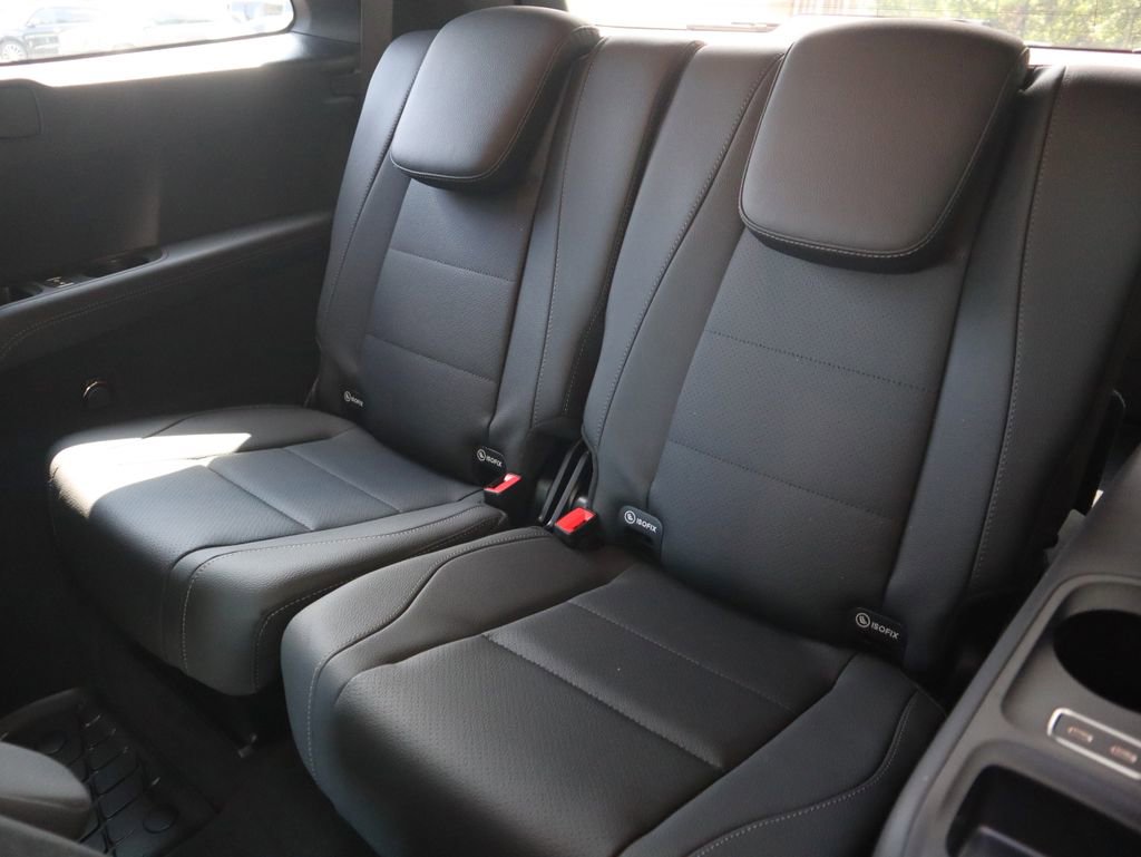 New 2025 Mercedes-Benz GLS 450 4MATIC image 10