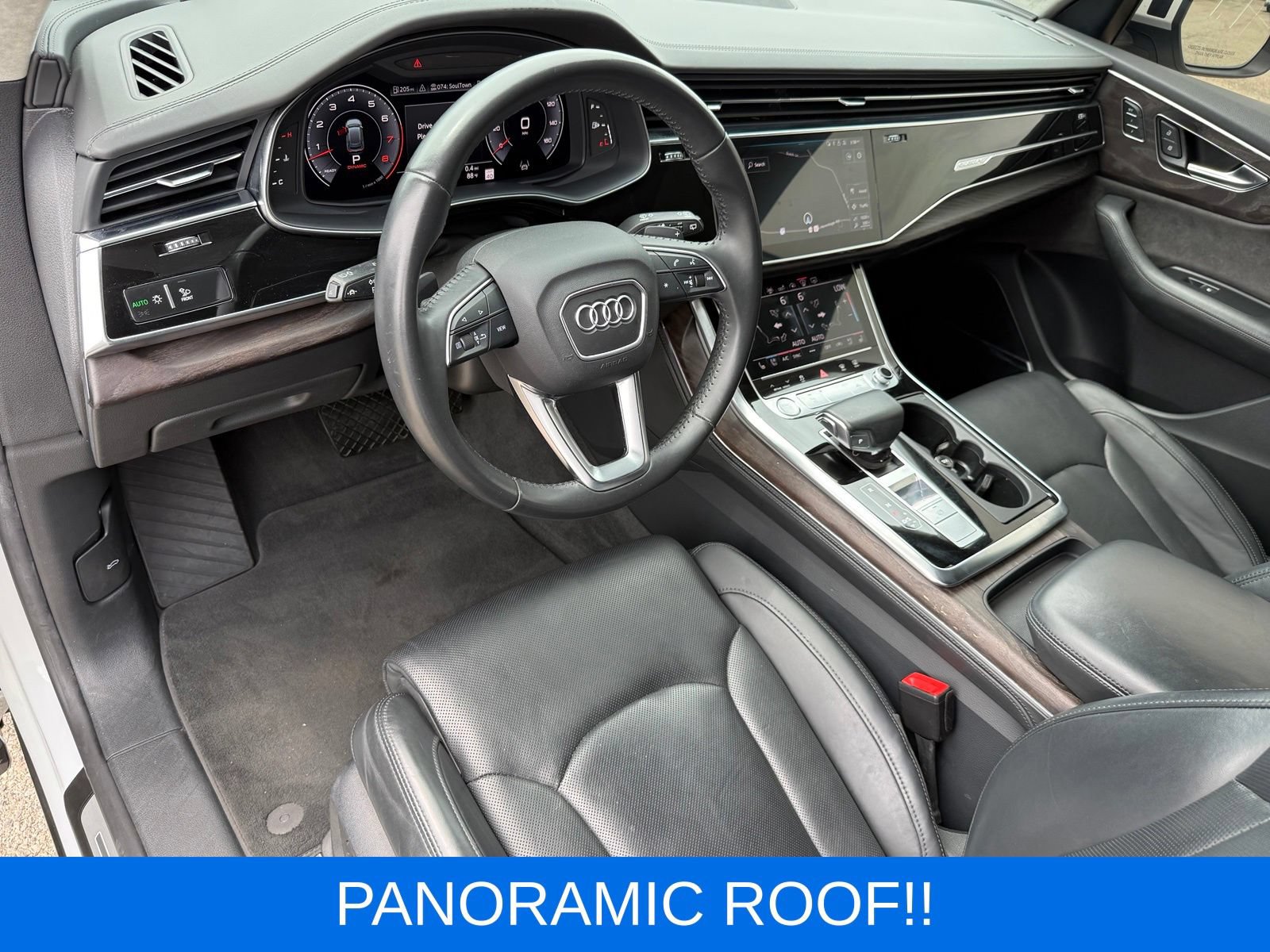 Used 2019 Audi Q8 Prestige w/ Luxury Package AWD/4WD image 17