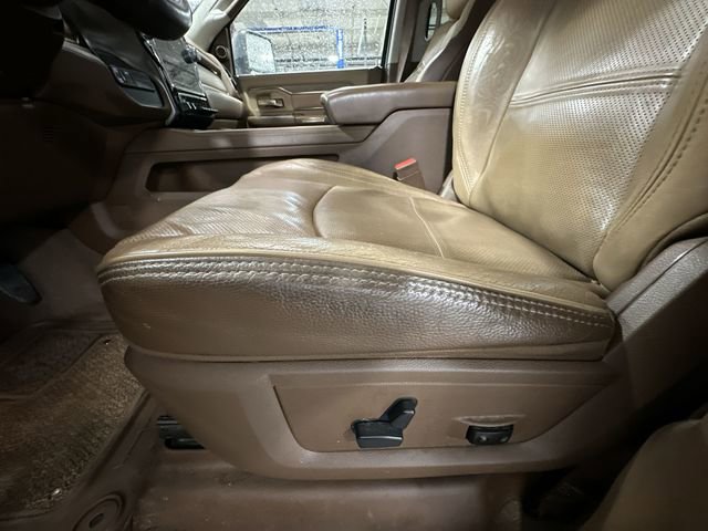 Used 2023 RAM 3500 Limited image 18