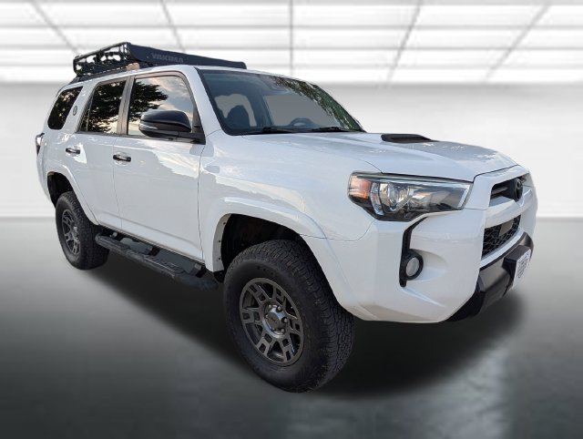 Used 2020 Toyota 4Runner Venture AWD/4WD image 1