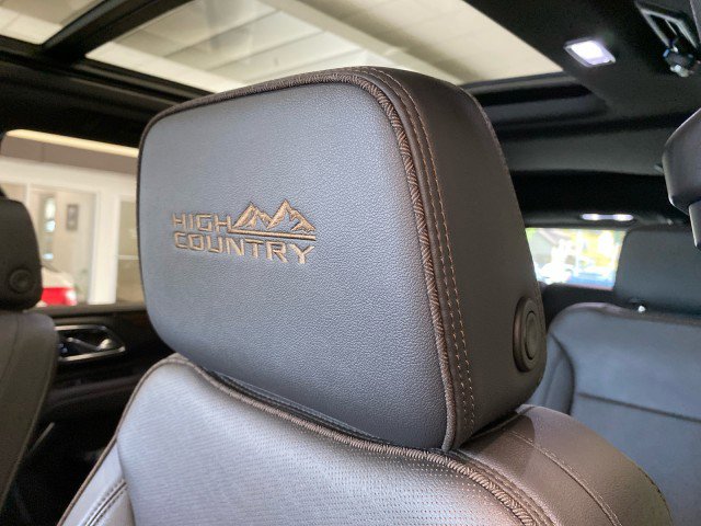 Used 2024 Chevrolet Tahoe High Country image 17