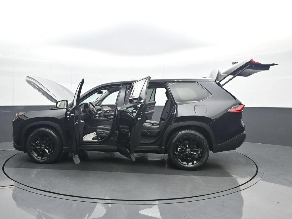 Used 2024 Toyota Grand Highlander AWD image 38