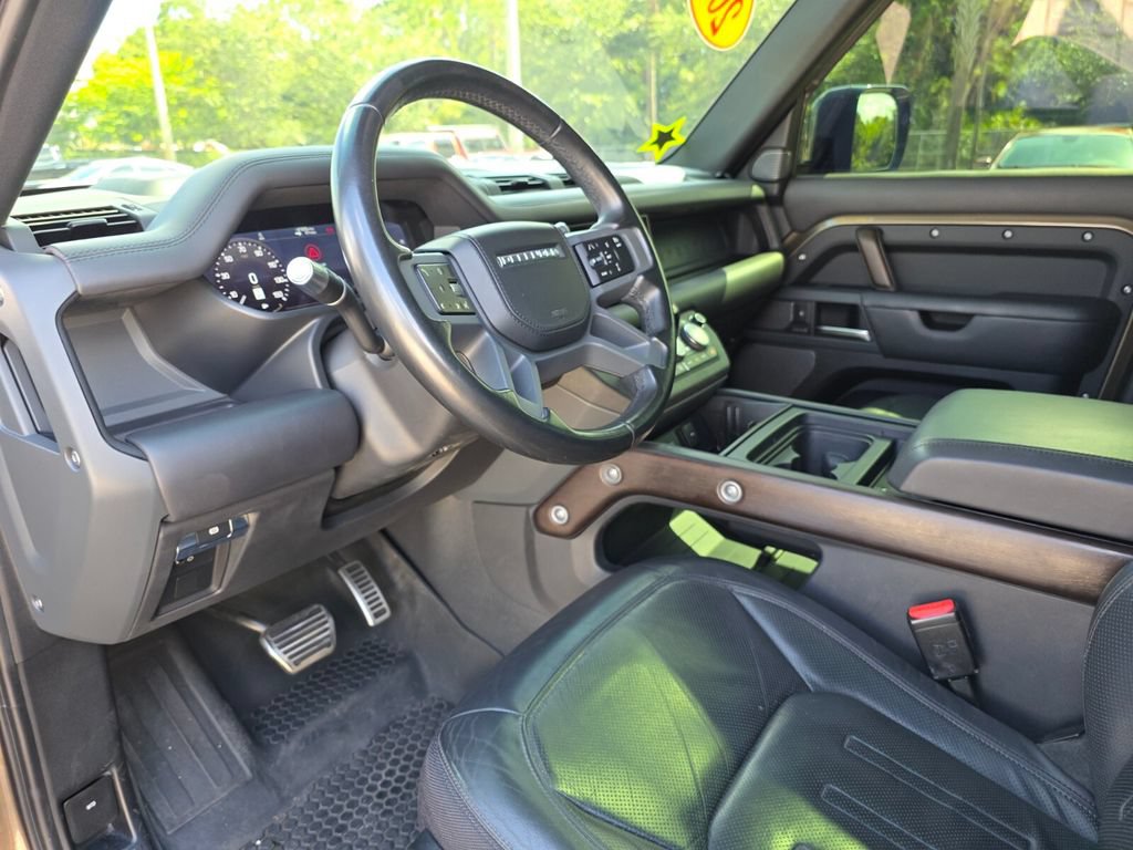 Used 2020 Land Rover Defender 110 X AWD/4WD image 26