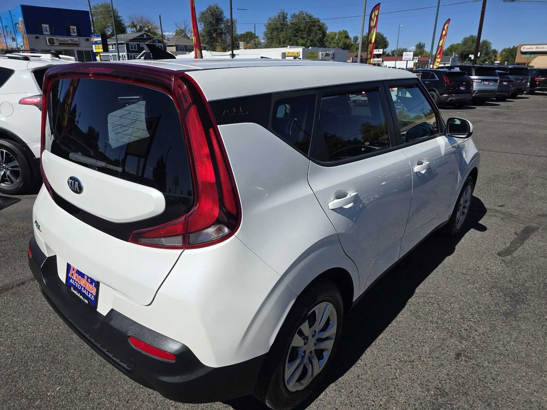 Used 2020 Kia Soul LX image 24
