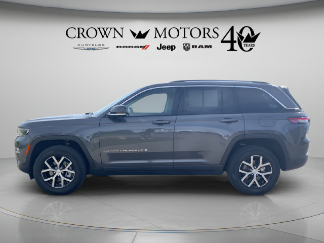 Used 2023 Jeep Grand Cherokee Limited AWD/4WD image 8