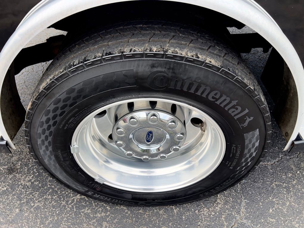 Used 2021 Ford F450 Lariat w/ Lariat Ultimate Package image 17