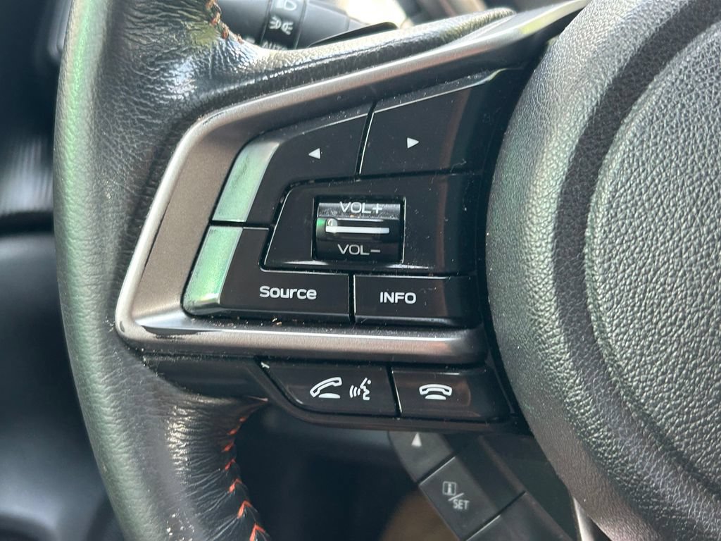 Used 2021 Subaru Crosstrek 2.0i Premium AWD/4WD image 32