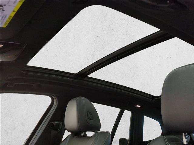 Used 2023 BMW X3 xDrive30i AWD/4WD image 16