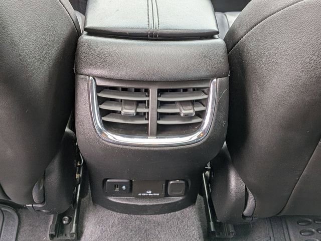 Used 2020 Chevrolet Malibu Premier image 33