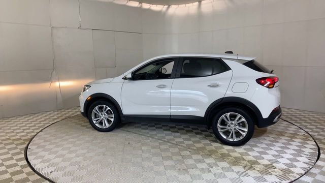 Used 2023 Buick Encore GX Preferred w/ Cold Weather Comfort Package FWD image 6