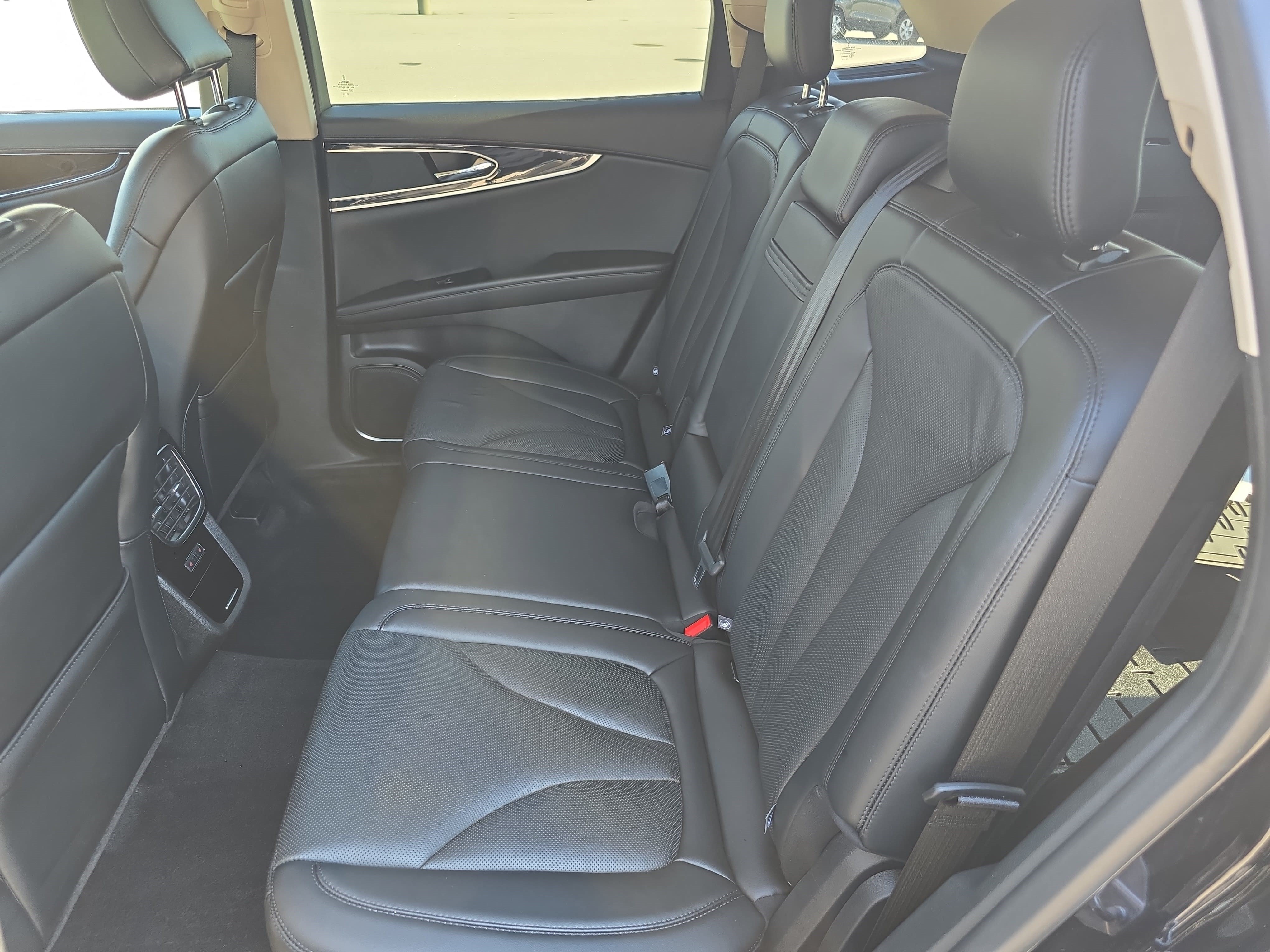 Certified 2023 Lincoln Nautilus Reserve AWD/4WD image 13