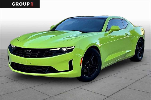 Used 2021 Chevrolet Camaro LT RWD image 1