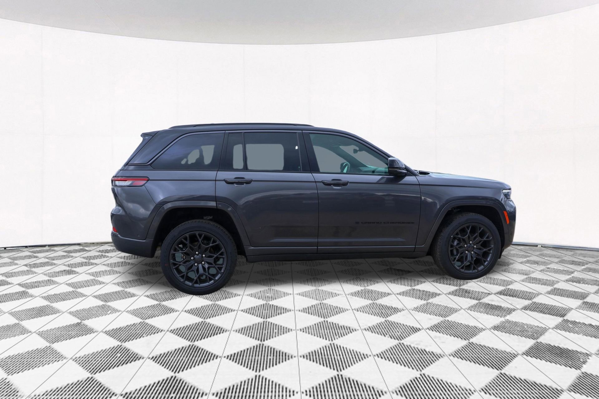 New 2026 Jeep Grand Cherokee Summit w/ Obsidian Package image 12