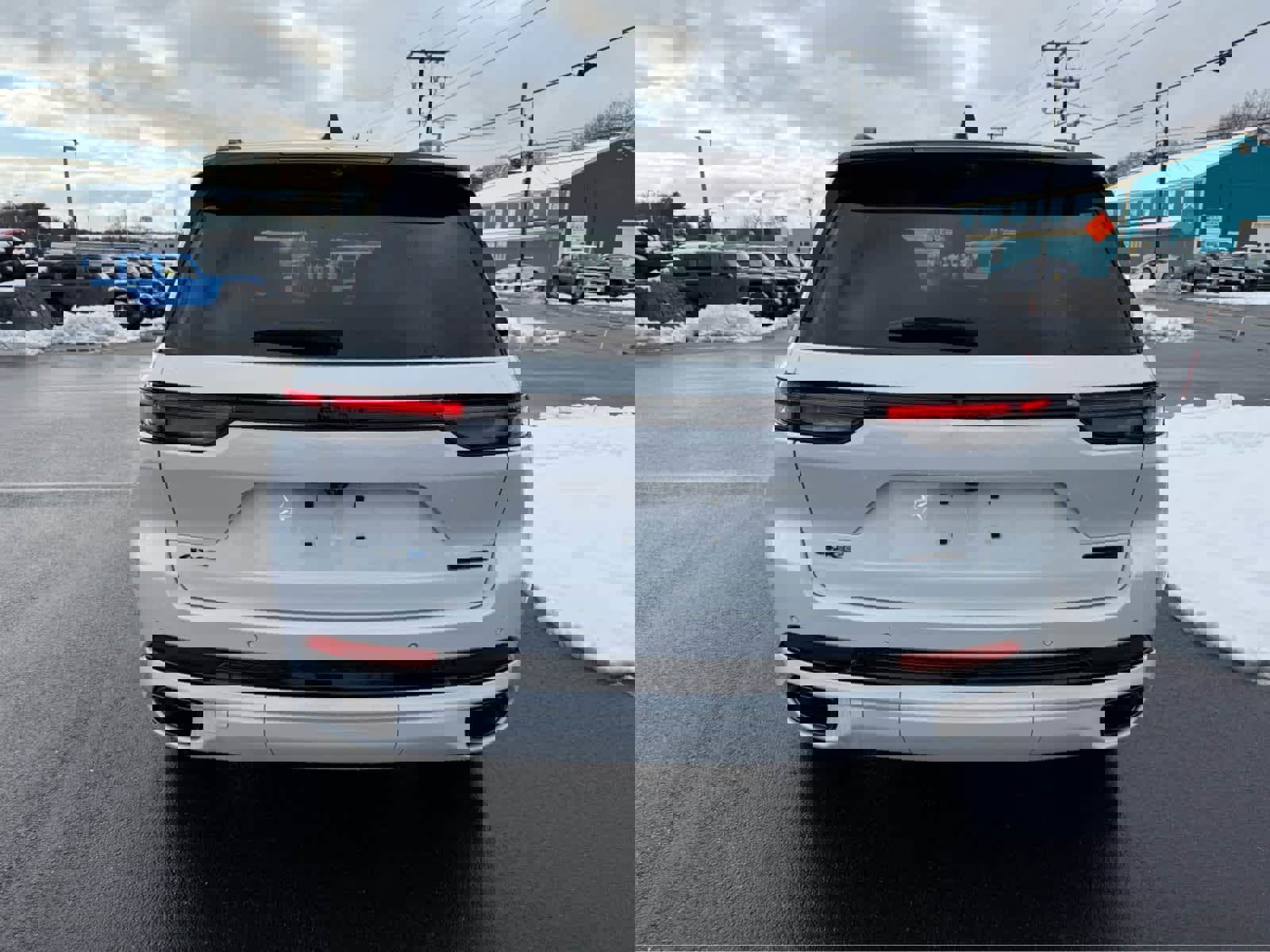 Used 2023 Jeep Grand Cherokee 30th Anniversary image 7