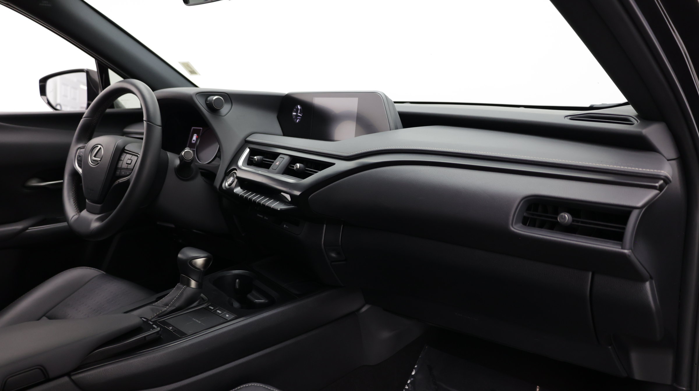 Used 2021 Lexus UX 200 w/ Accessory Package (Z2) FWD image 48