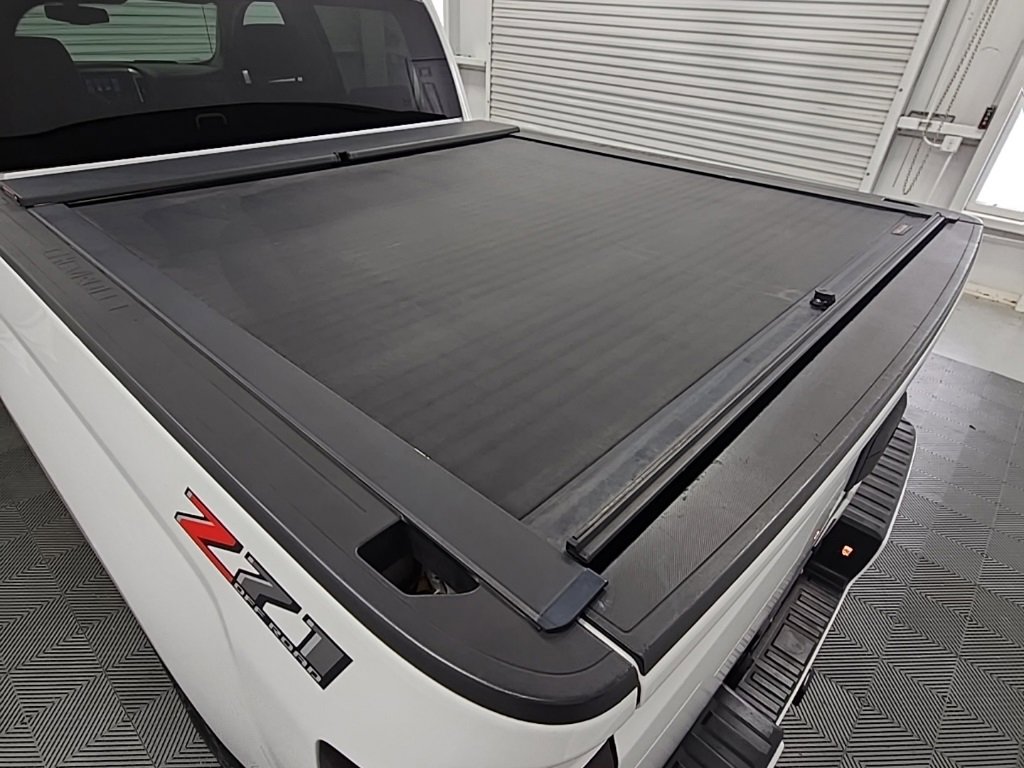 Used 2018 Chevrolet Silverado 1500 LT w/ All Star Edition image 29