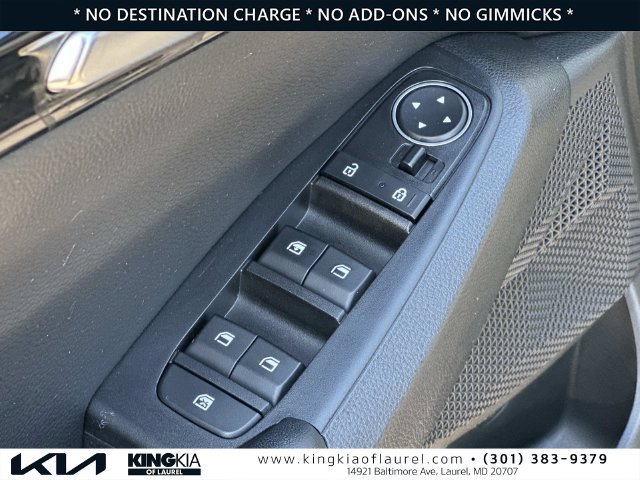 Used 2021 Kia Seltos S AWD/4WD image 20