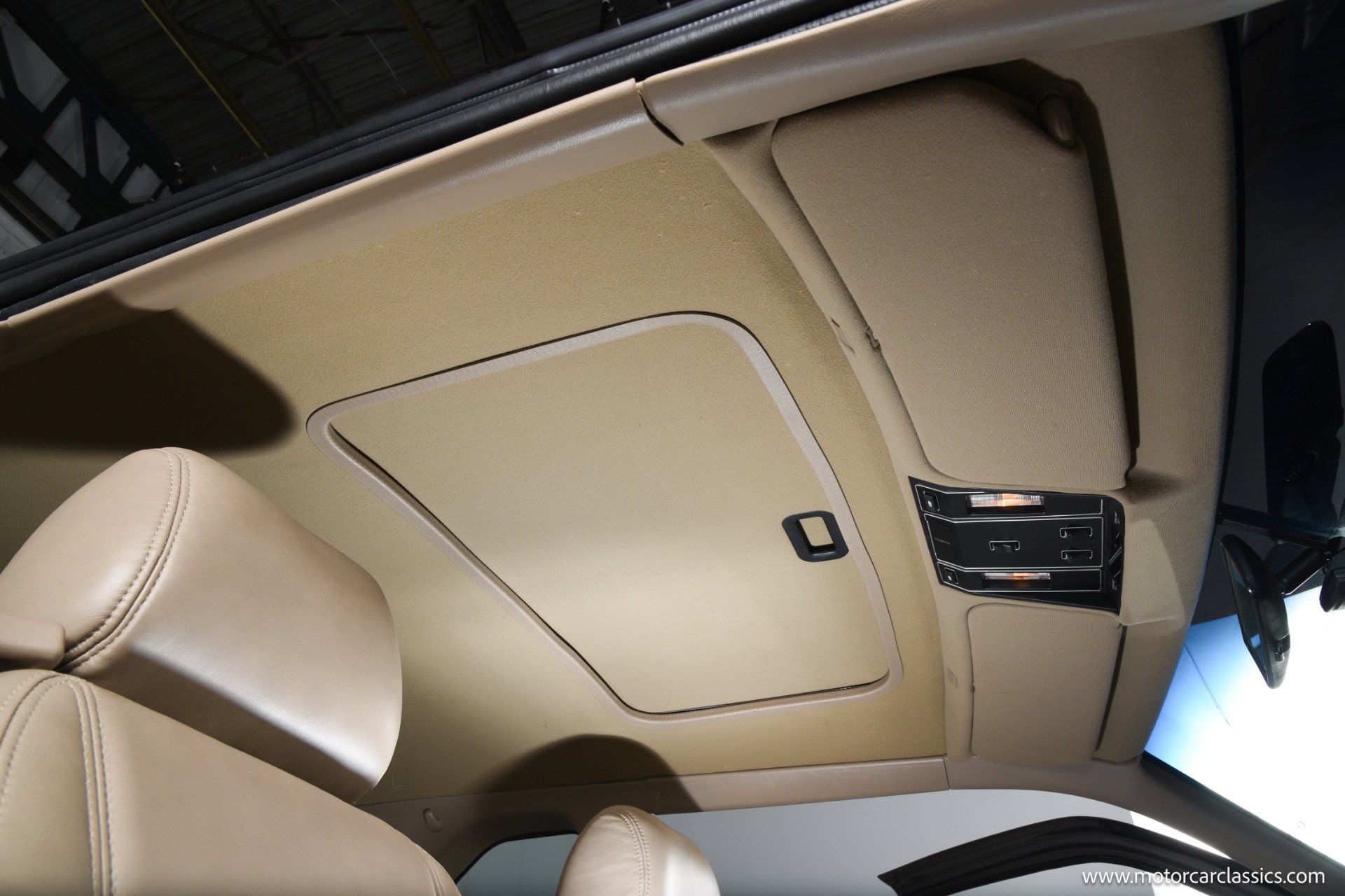 Used 1988 Lincoln Mark VII LSC RWD image 37