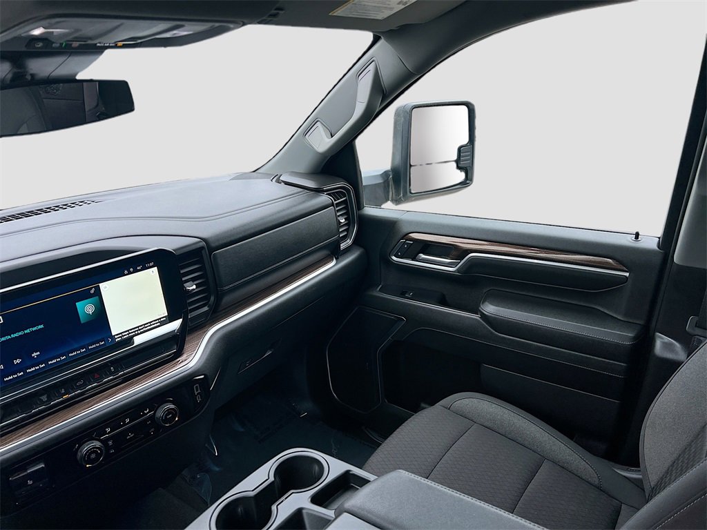 Used 2024 Chevrolet Silverado 2500 LT image 21