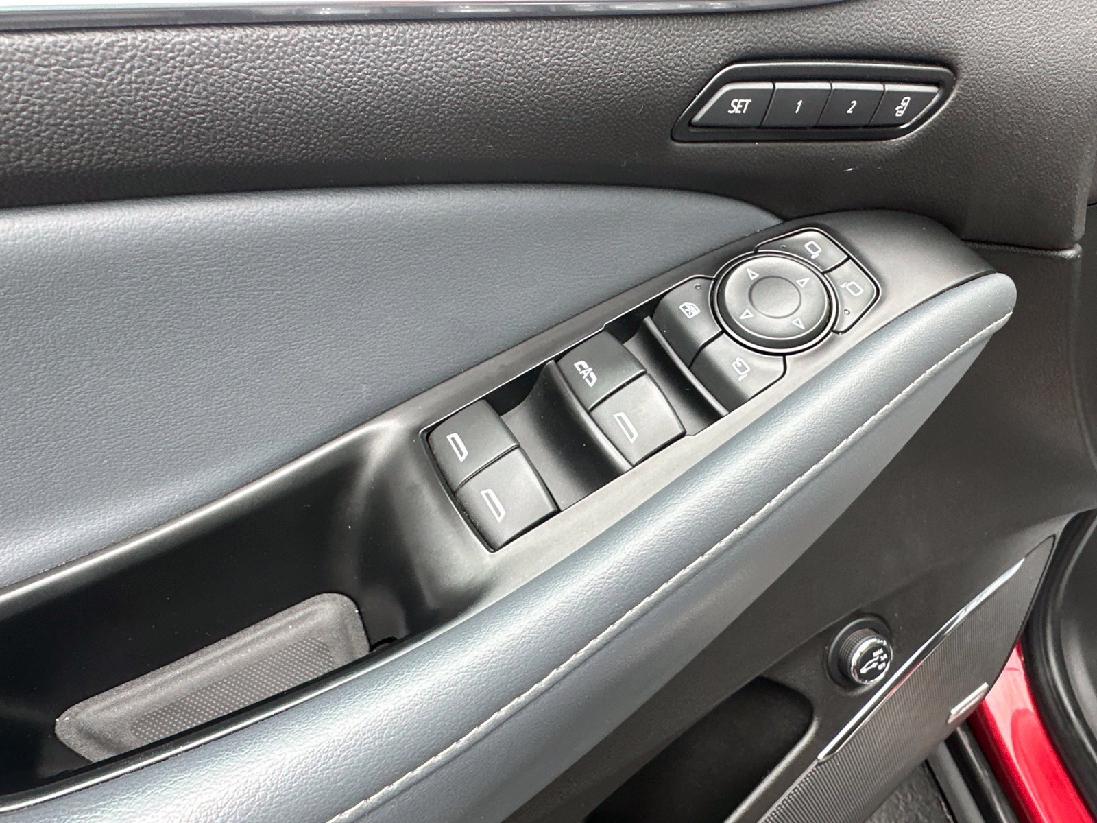 Used 2024 Buick Enclave Premium w/ Trailering Package, 5000 lbs. AWD/4WD image 19