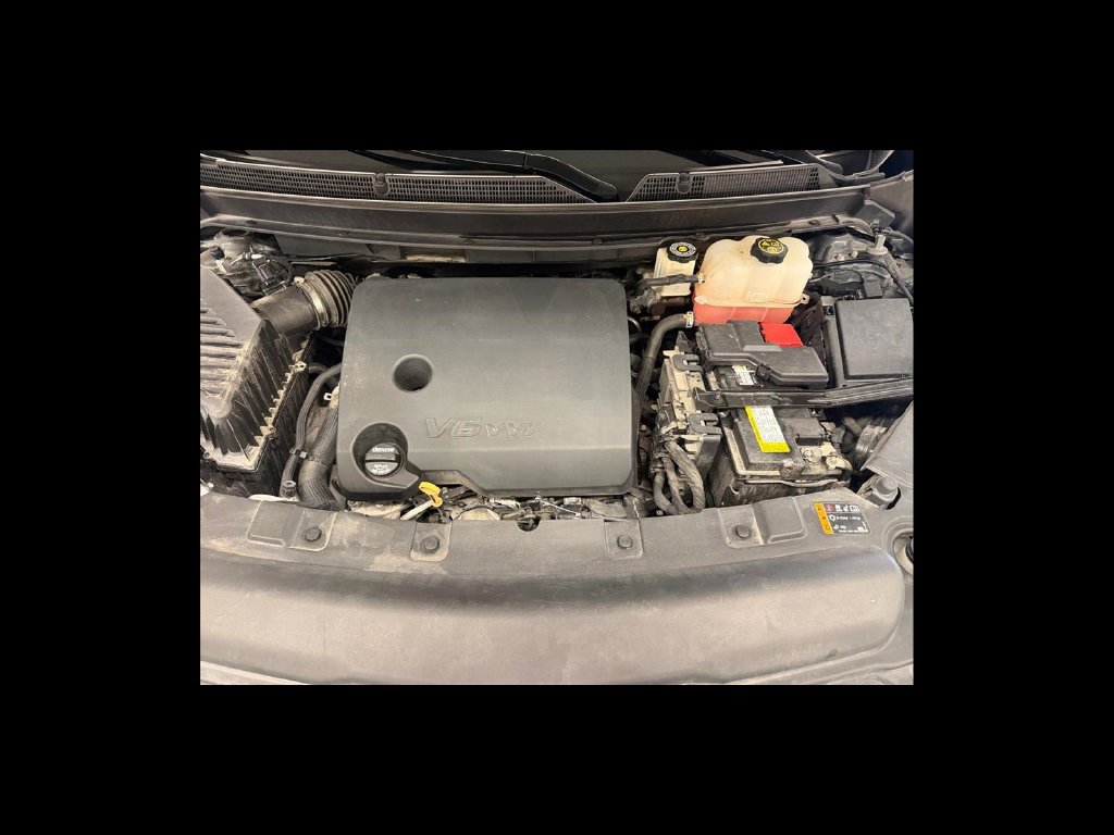 Used 2019 Buick Enclave Premium w/ Experience Buick Package FWD image 21