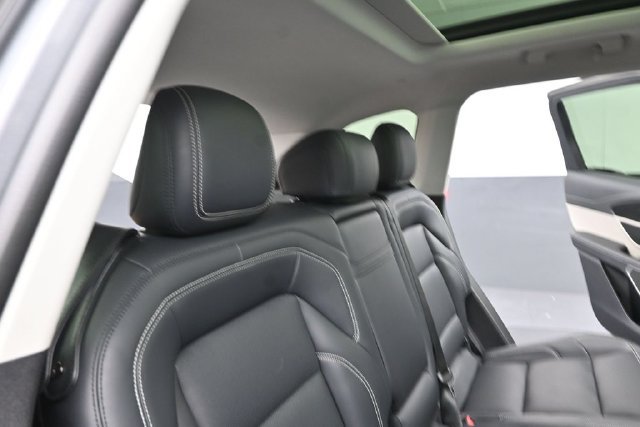 Certified 2024 Lincoln Nautilus Premier w/ Equipment Group 102A AWD/4WD image 27