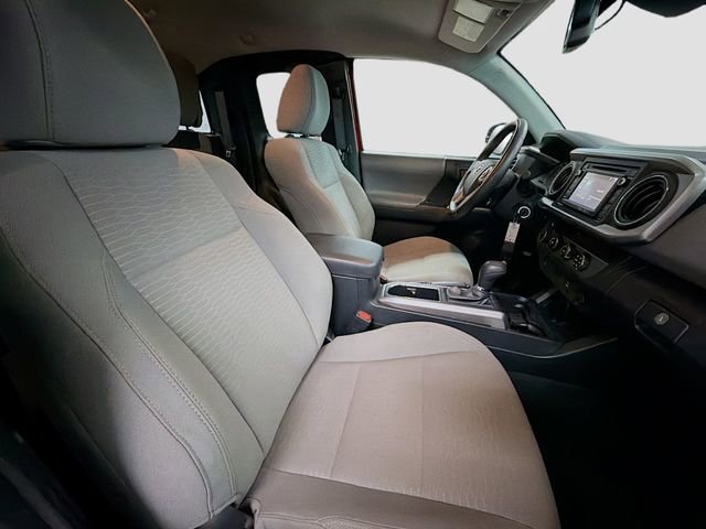 Used 2018 Toyota Tacoma SR5 image 22